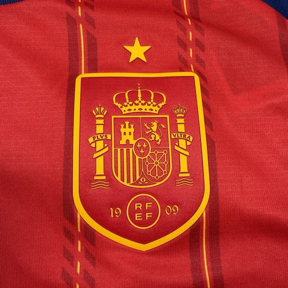 Adidas Spain 2026 World Cup National Team Men's Medium Vivid Red Jersey JN4390